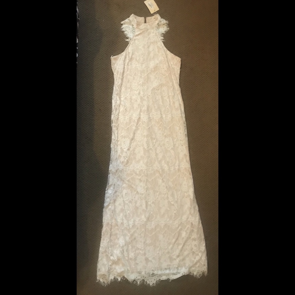 Stunning Ivory Lace Maxi Dress 2x